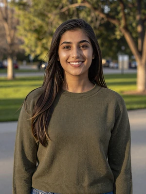Nazanin, 24, Afghan-American woman in California - Afghan diaspora dating